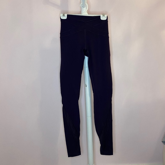 Lululemon Leggings - Picture 1 of 4